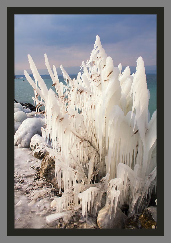 Lac Léman gelé : les plus belles photos de glace du Lac Léman par Christophe Bourreau