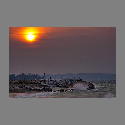 Port de Corzent sous la glace - lac Léman gelé - Photo Christophe Bourreau