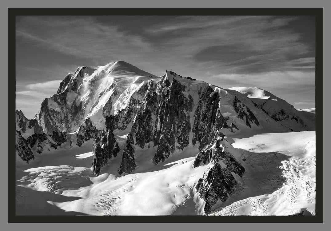 "Mont-blanc du Tacul" - Les plus belles photos du Mont-blanc par le photographe Christophe Bourreau