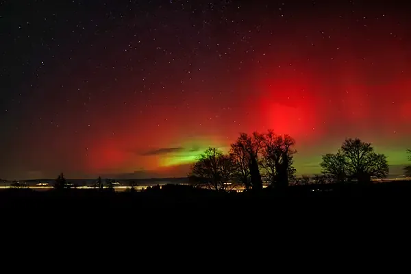 Aurores boréales sur le lac Léman, les plus belles photos du photographe Christophe Bourreau