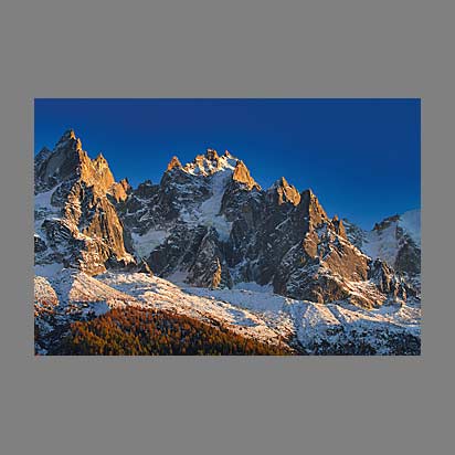 Première neige sur les aiguilles de Chamonix - photo paysage Christophe Bourreau